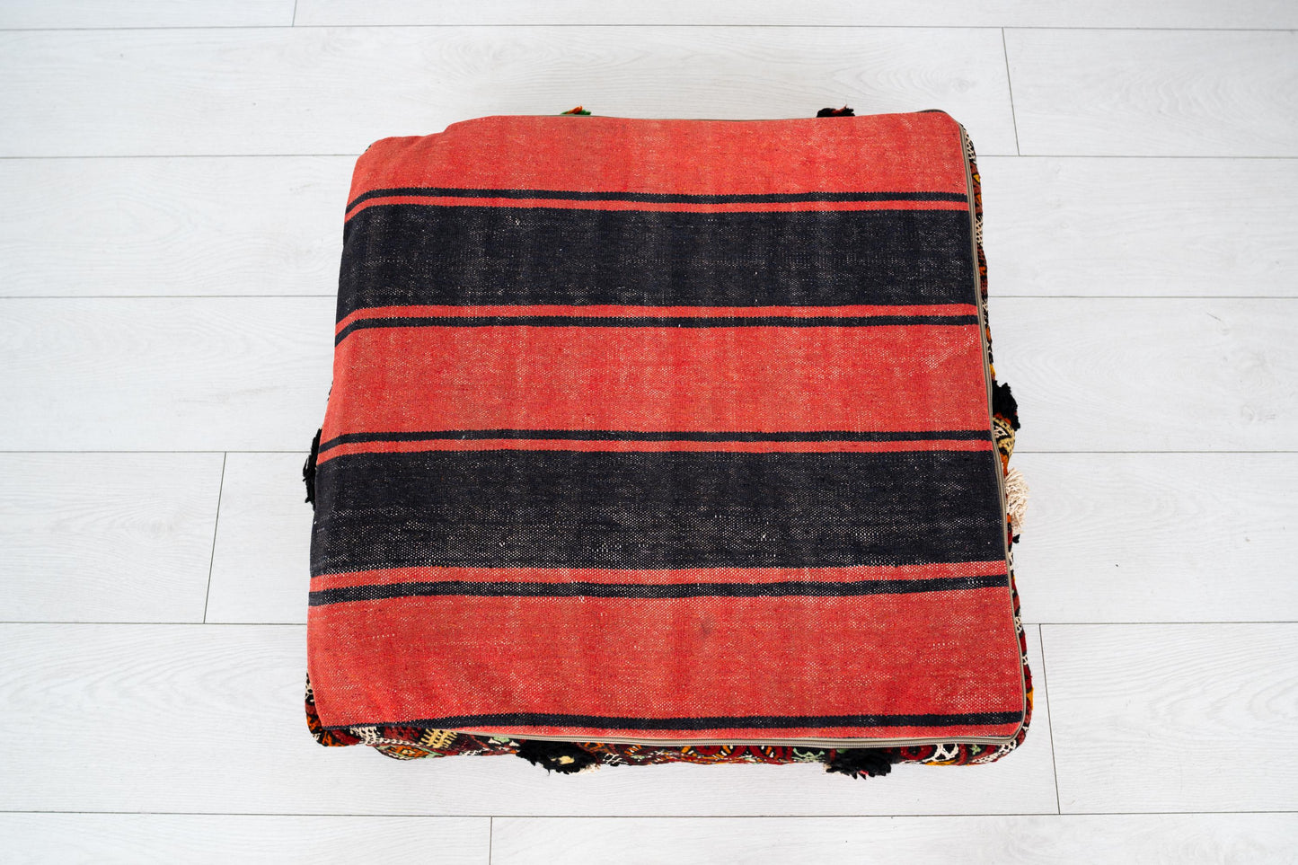 Handmade Moroccan Wool Pouf Floor Cushion Boho Ottoman Pet Bed and Meditation Seat