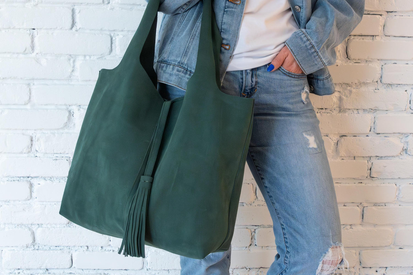 Moroccan Handcrafted Leather Tote: Stylish Everyday Carry for Work, Travel & Shopping