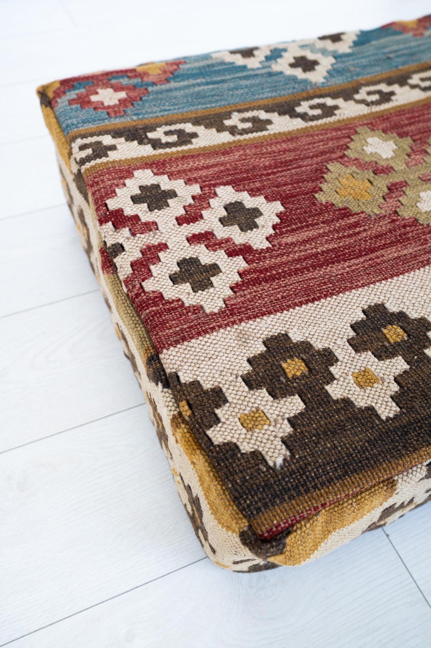 Handmade Moroccan Wool Pouf Floor Cushion Boho Ottoman Pet Bed and Meditation Seat