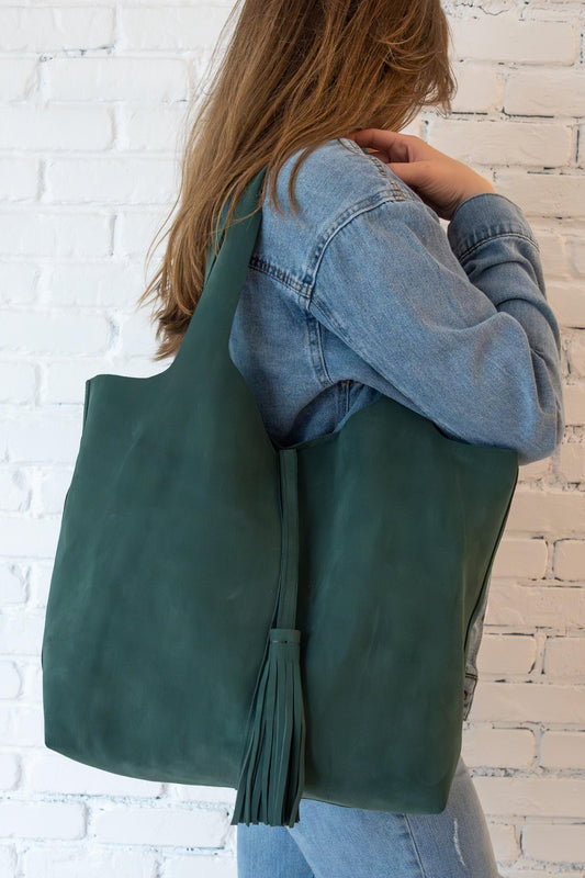 Moroccan Handcrafted Leather Tote: Stylish Everyday Carry for Work, Travel & Shopping