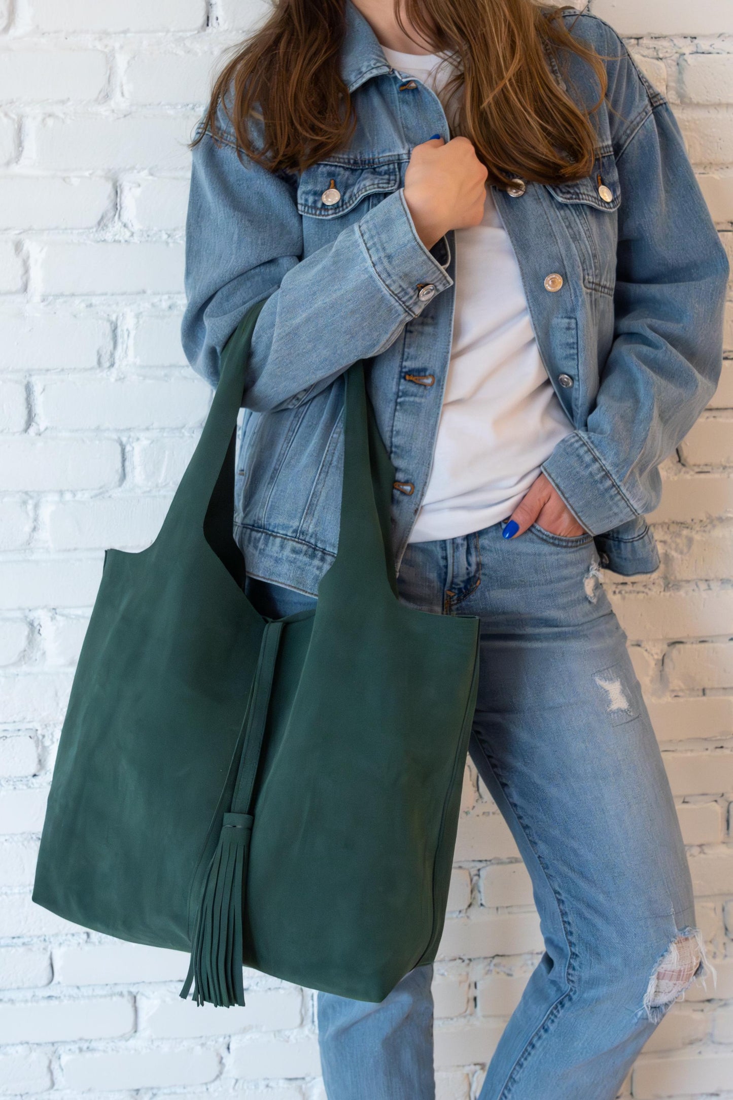 Moroccan Handcrafted Leather Tote: Stylish Everyday Carry for Work, Travel & Shopping