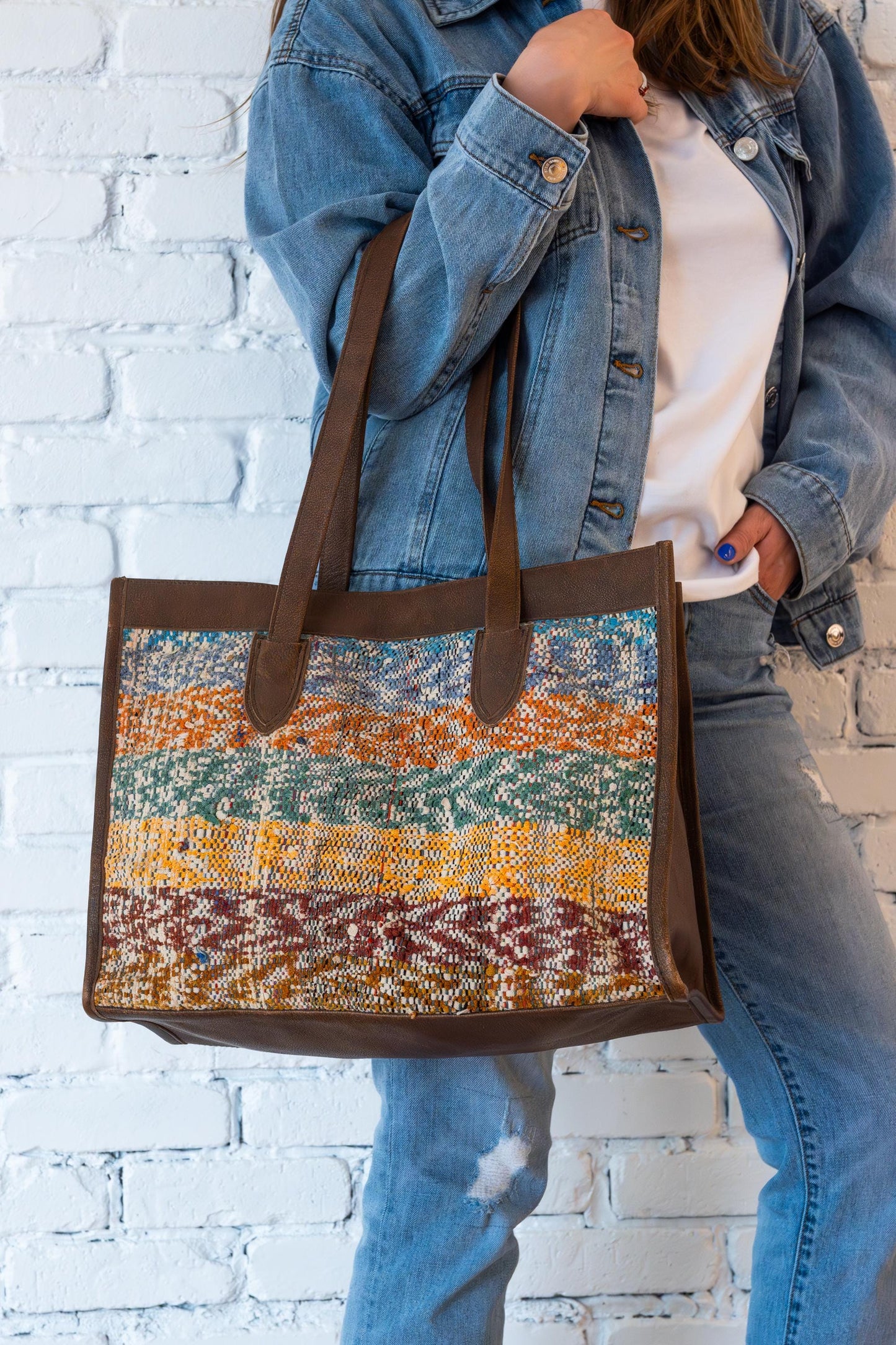 Authentic Moroccan Handcrafted Leather Tote: Versatile Everyday Carryall Shopper Bag