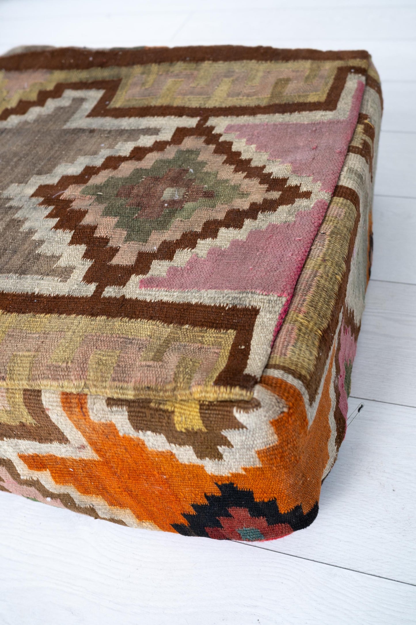 Handmade Moroccan Wool Pouf Floor Cushion Boho Ottoman Pet Bed and Meditation Seat