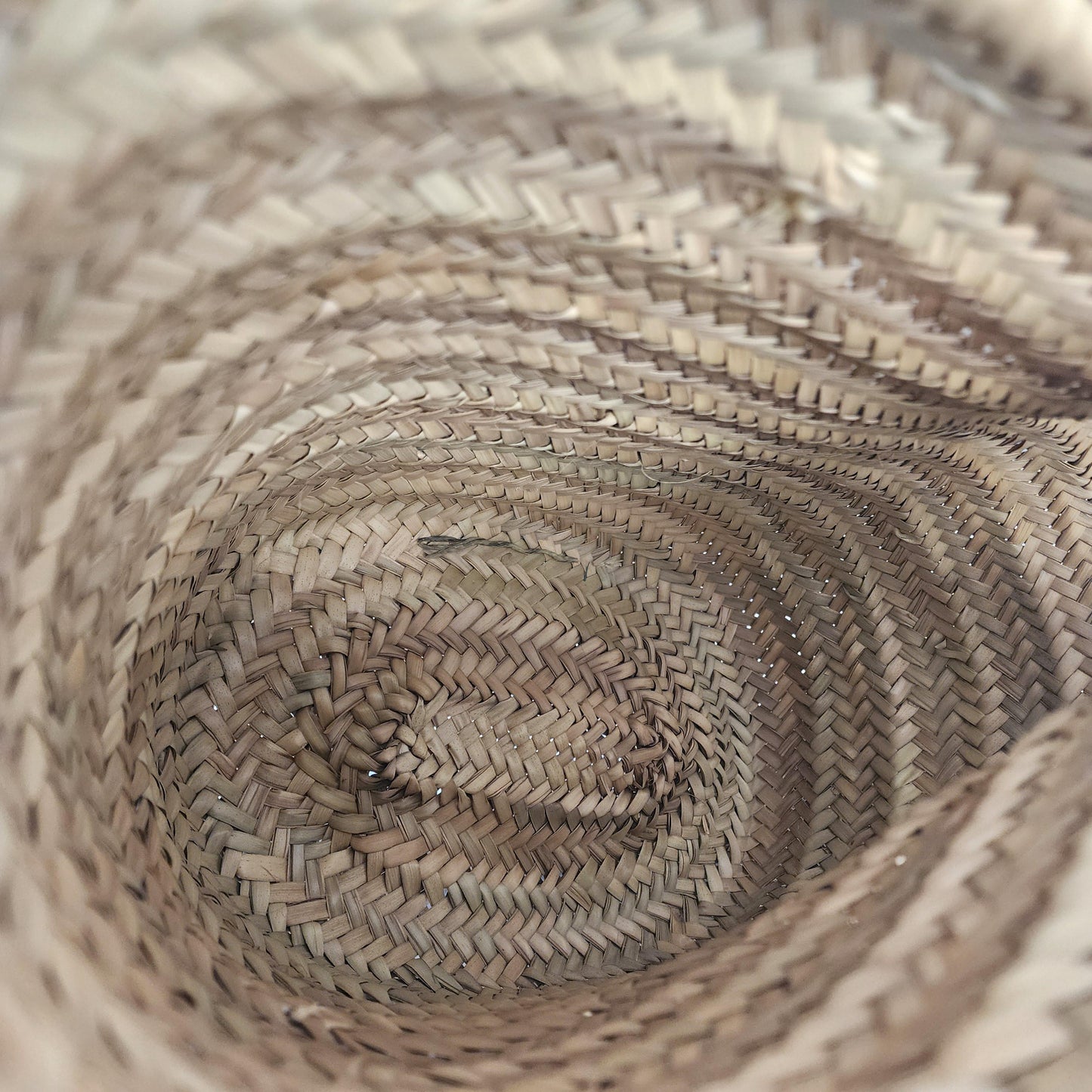 Handcrafted Moroccan Woven Market Basket with Leather Straps - Large Size Shopping Tote for Farmers Markets, French style market tote