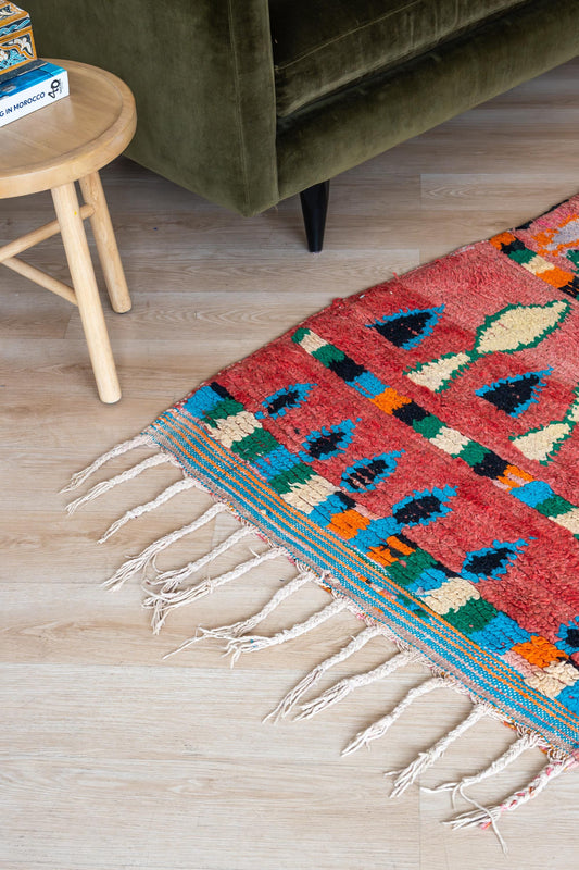 Vibrant Moroccan Runner: Eclectic Home Decor, Artisan-Made Geometric Pattern for Contemporary Interiors