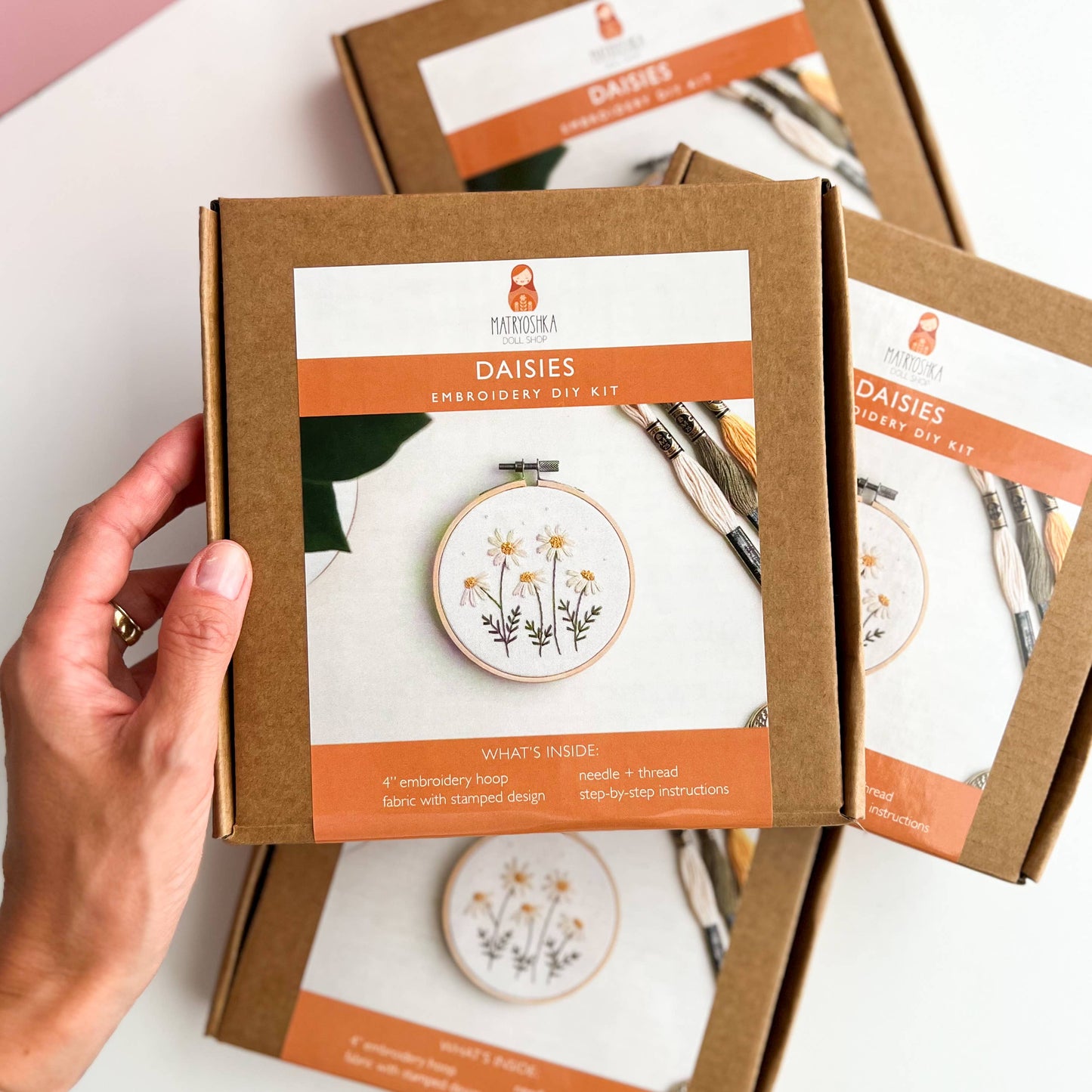 Daisies Embroidery DIY Kit