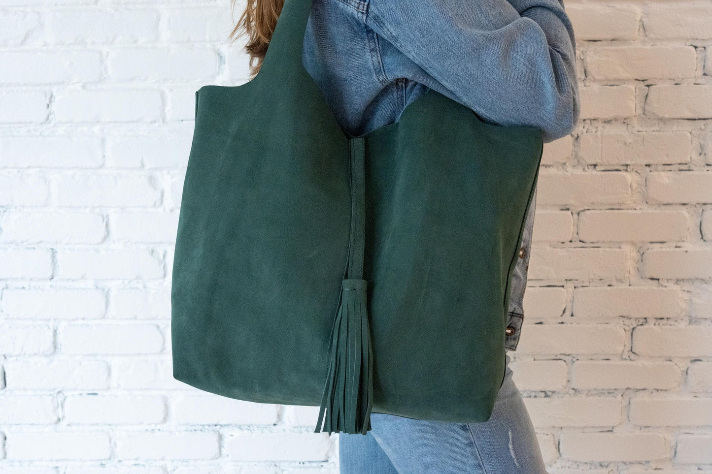 Moroccan Handcrafted Leather Tote: Stylish Everyday Carry for Work, Travel & Shopping