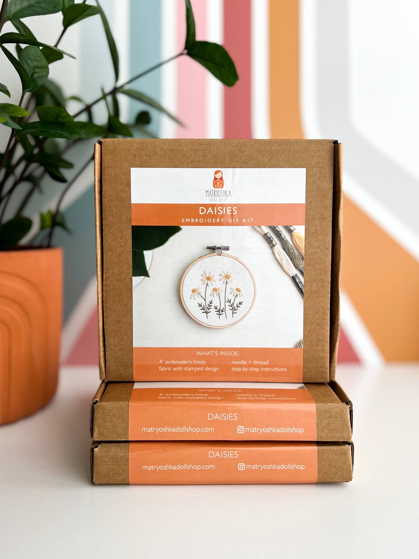 Daisies Embroidery DIY Kit