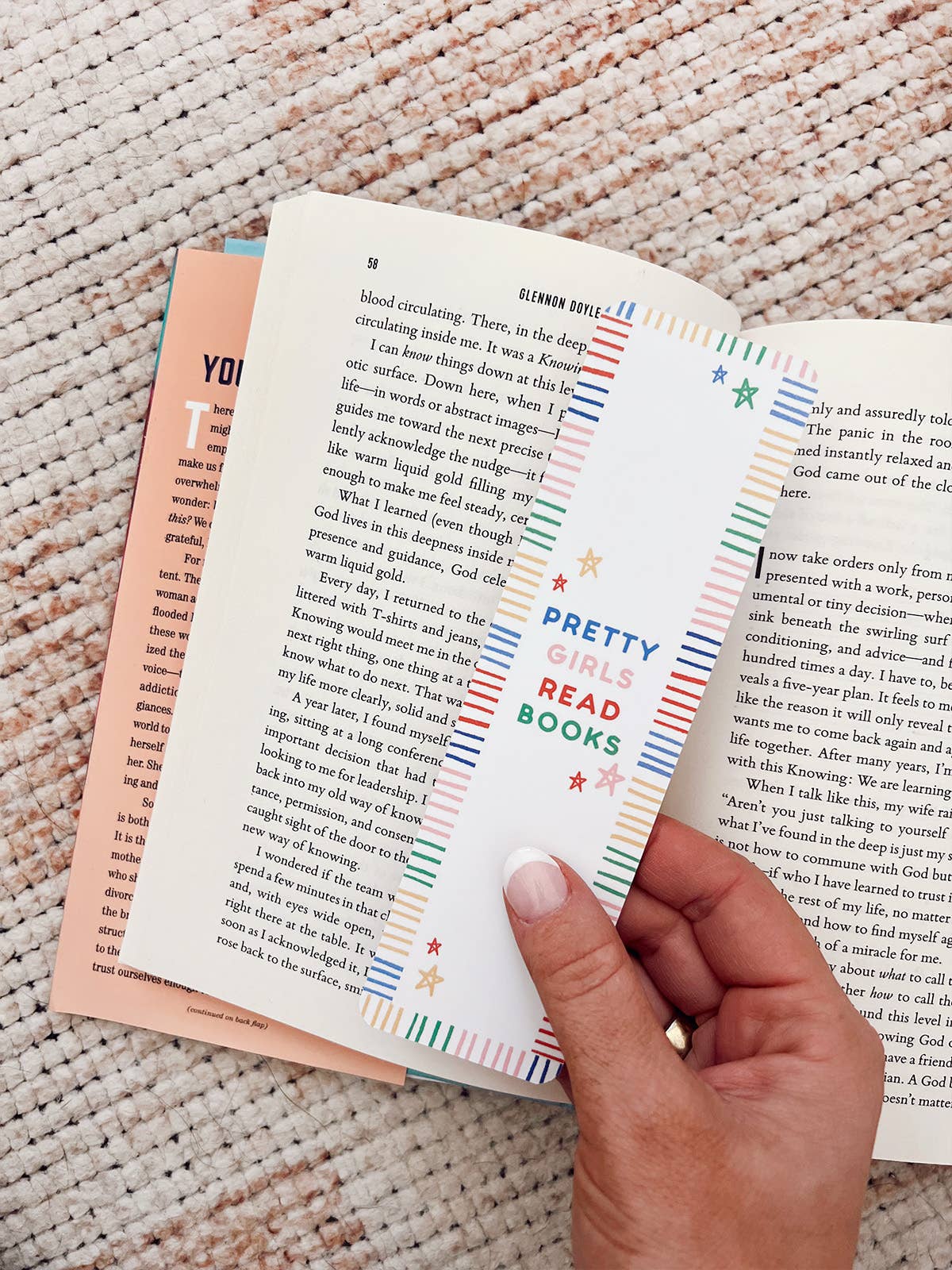 Bookmark - "Pretty Girls Read Books"