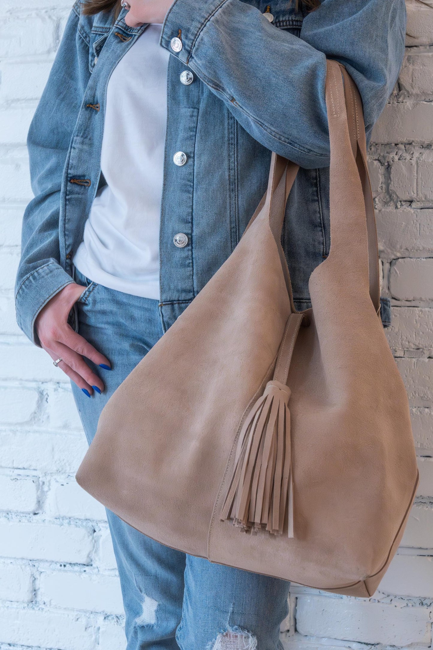 Moroccan Handcrafted Leather Tote: Stylish Everyday Carry for Work, Travel & Shopping