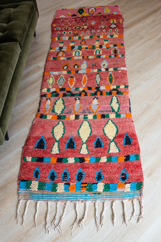 Vibrant Moroccan Runner: Eclectic Home Decor, Artisan-Made Geometric Pattern for Contemporary Interiors