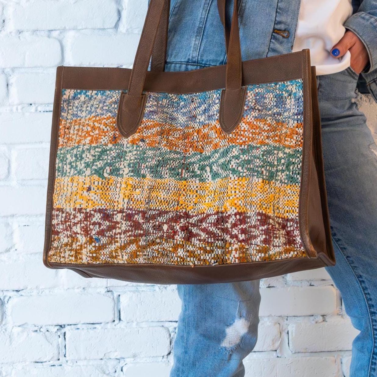 Authentic Moroccan Handcrafted Leather Tote: Versatile Everyday Carryall Shopper Bag