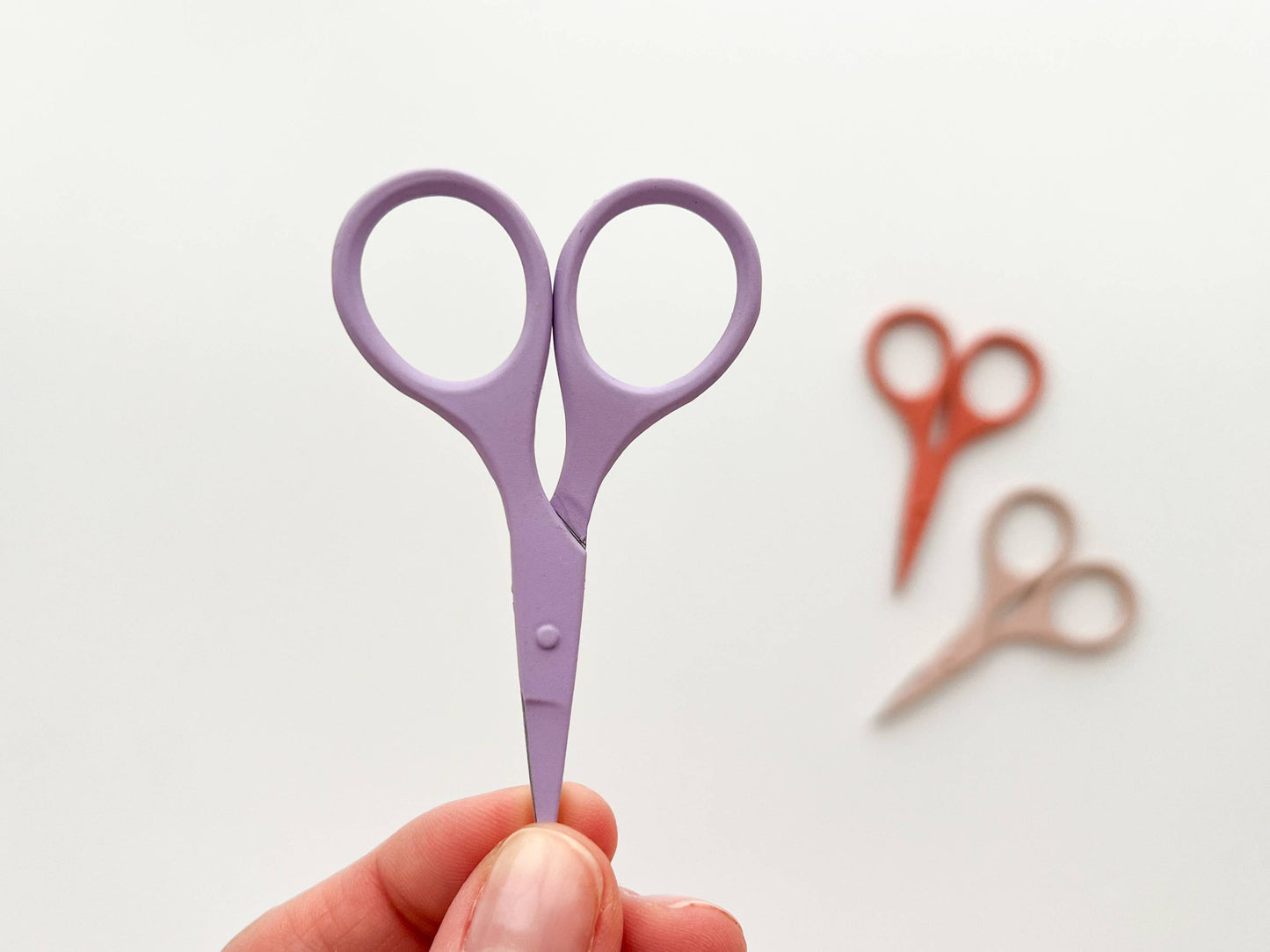 Small needlecraft scissors