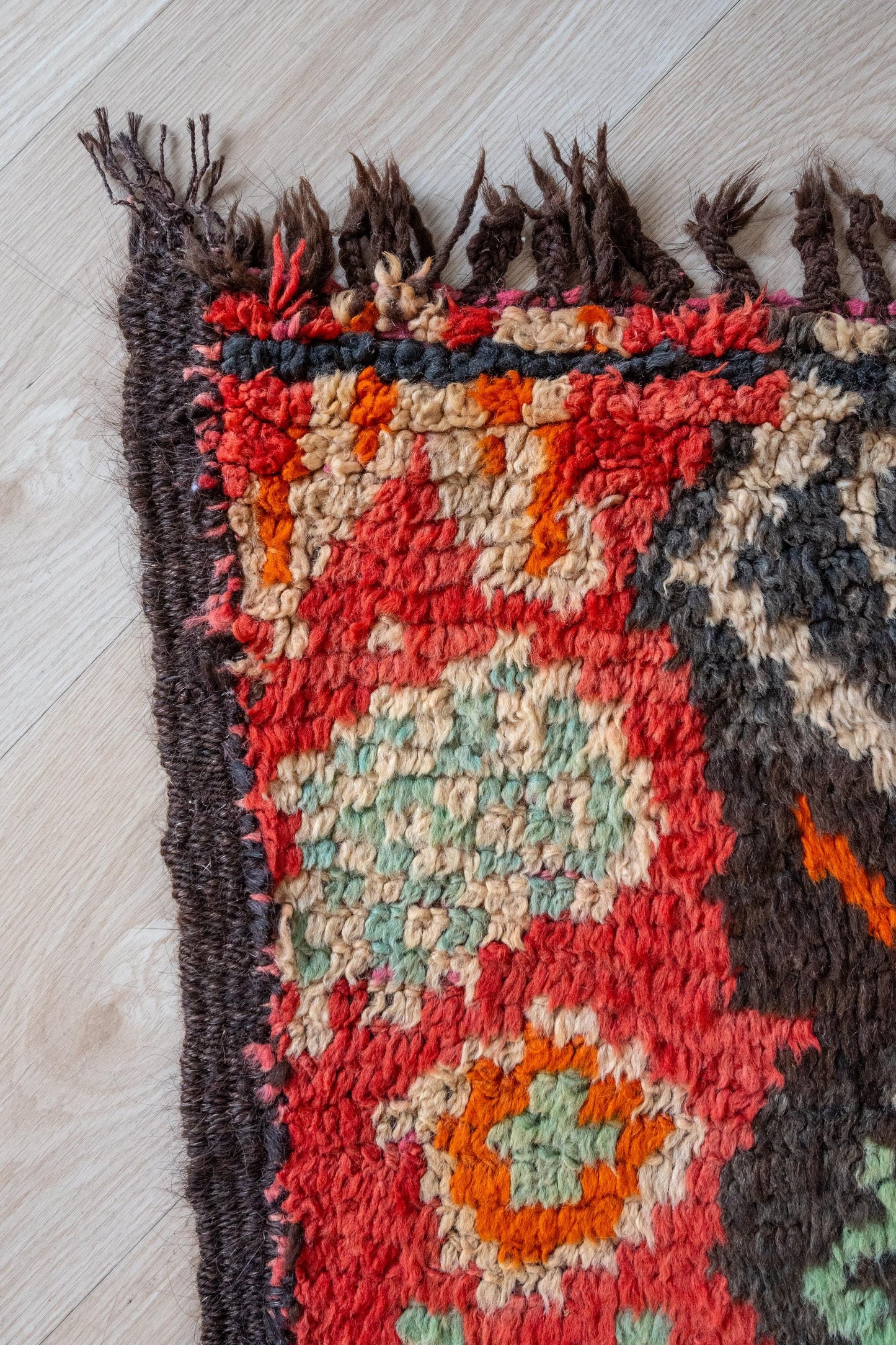 Moroccan Boujaad Accent Rug: Handcrafted Geometric Pattern for Bohemian Decor, Southwestern Style