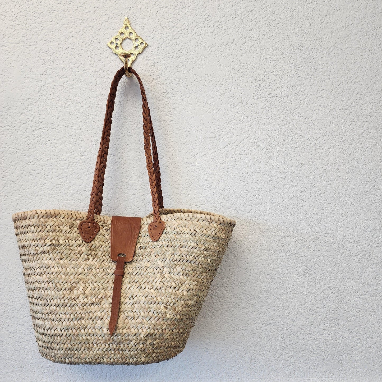 Handcrafted Moroccan Woven Market Basket with Leather Straps - Large Size Shopping Tote for Farmers Markets, French style market tote