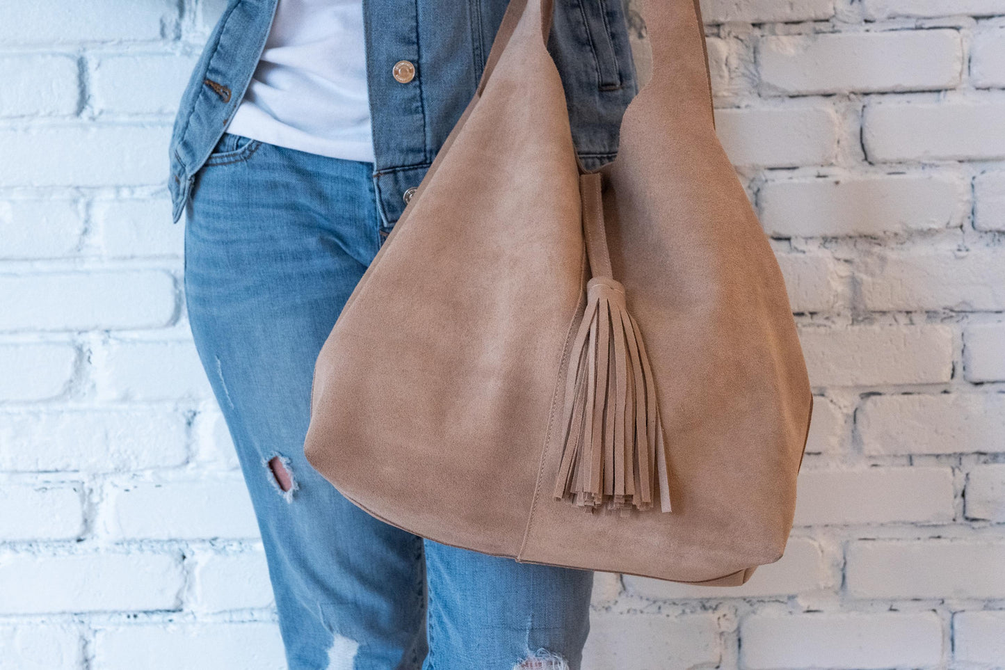 Moroccan Handcrafted Leather Tote: Stylish Everyday Carry for Work, Travel & Shopping