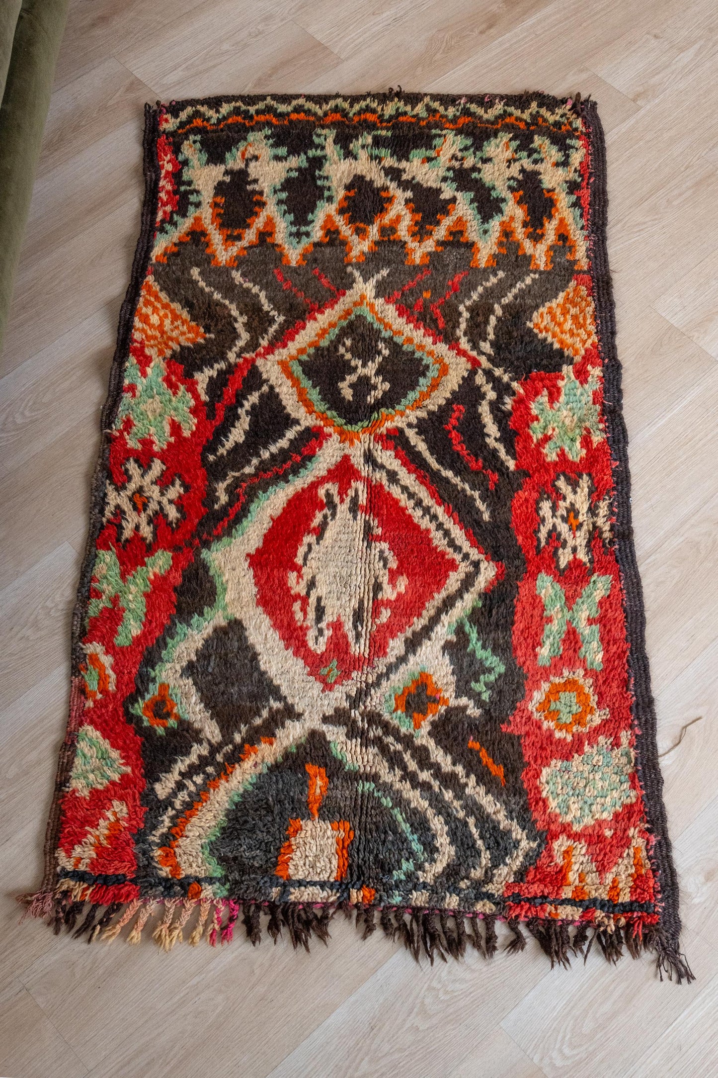 Moroccan Boujaad Accent Rug: Handcrafted Geometric Pattern for Bohemian Decor, Southwestern Style