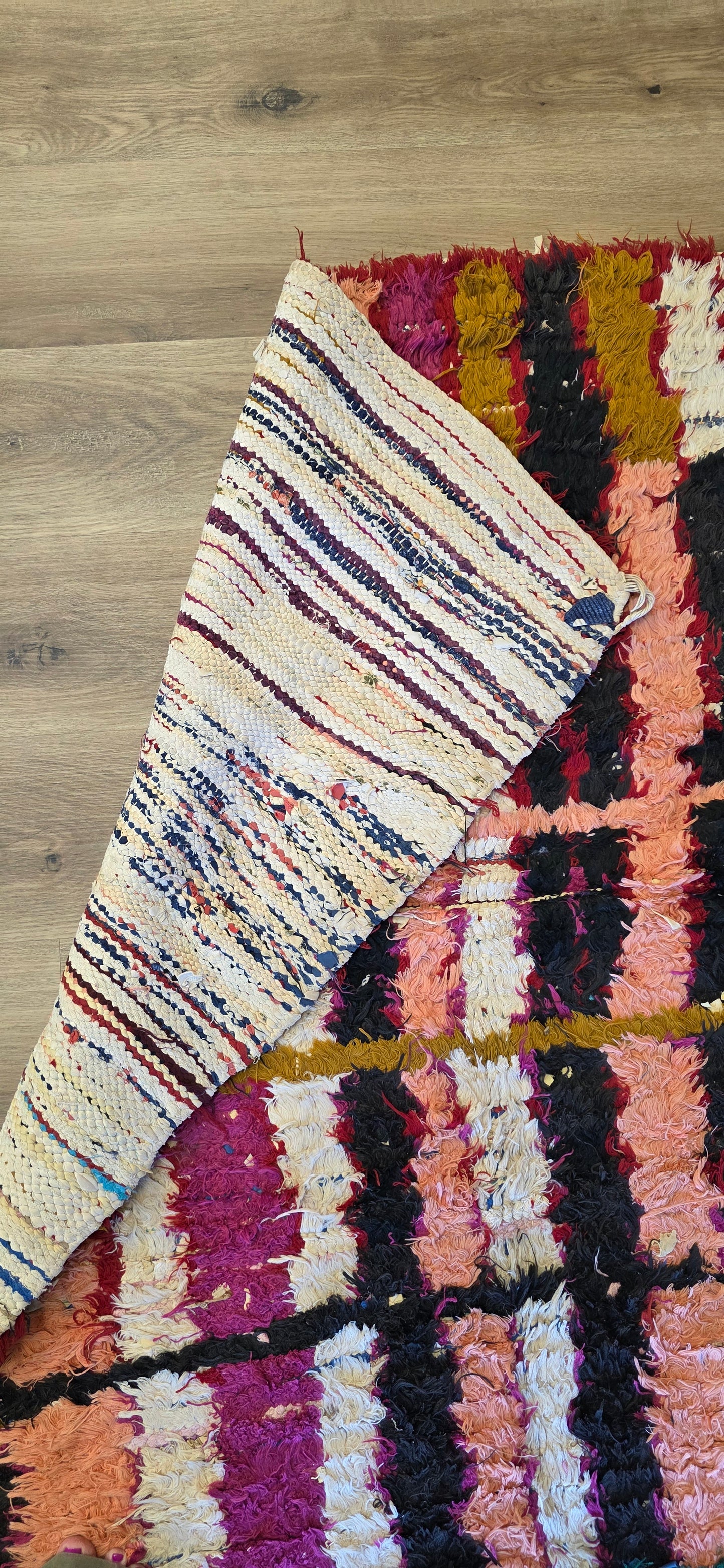 Vintage Moroccan Boucherouite Rug - 004