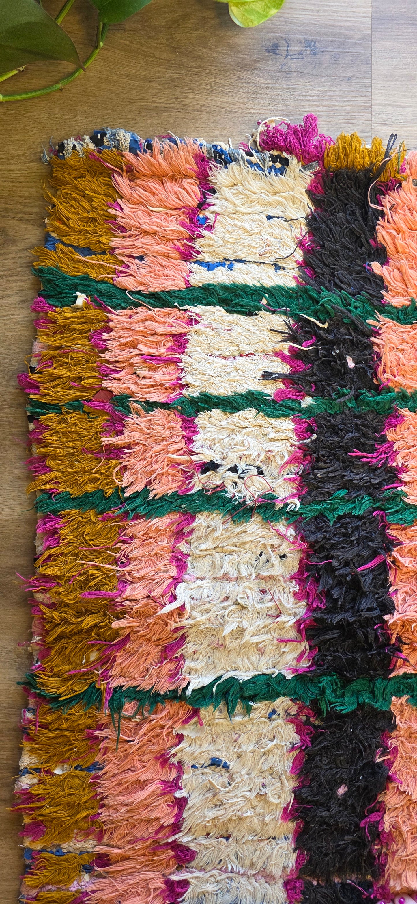 Vintage Moroccan Boucherouite Rug - 004