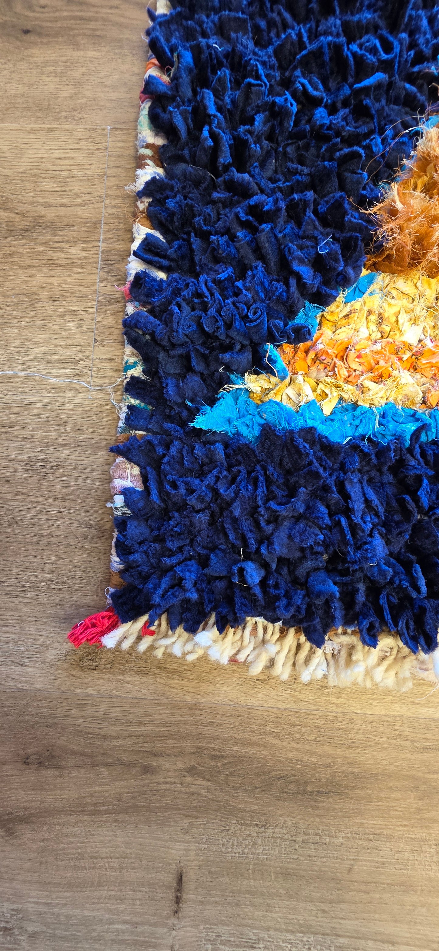 New Moroccan Boucherouite Accent Rug - 010